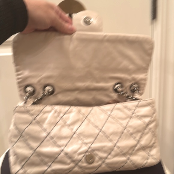 ❌SOLD❌Chanel ivory glazed crumpled goatskin Double-stitch flap bag - Picture 5 of 6